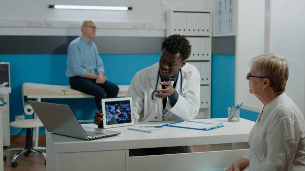 Quelles sont les meilleures pratiques pour créer des animations réalistes de mouvements de personnages ?